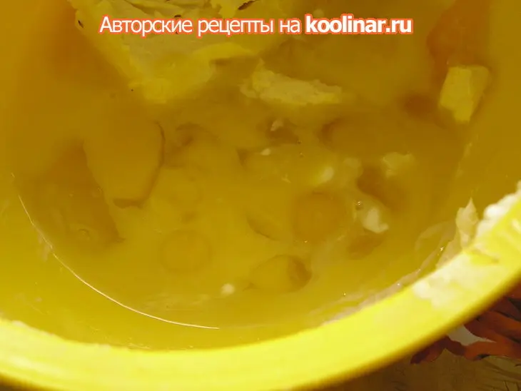 Маффины яблочно-ананасовые на перепелиных яйцах.: шаг 1