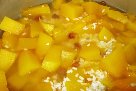 Тыквенная каша с рисом и сухофруктами: шаг 3