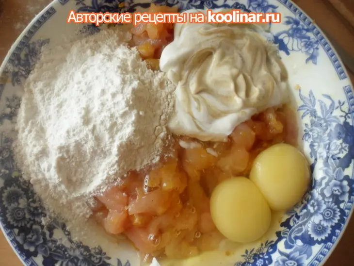 Куриные оладушки с перчинкой: шаг 2
