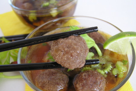 Суп по-китайски…с фрикадельками и шиитаке.: шаг 7