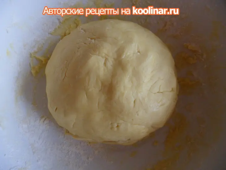 Творожно-песочный пирог с персиками: шаг 2