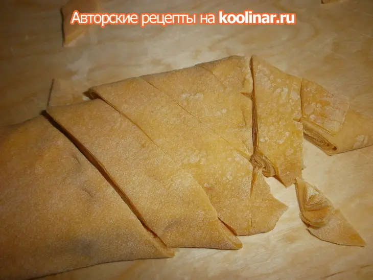 Овощной суп с домашней красной (томатной) лапшой "мальтальяти" и брокколи: шаг 5