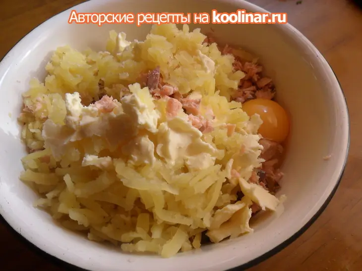 Котлеты из лосося с кремом васаби и салатом из огурцов: шаг 6