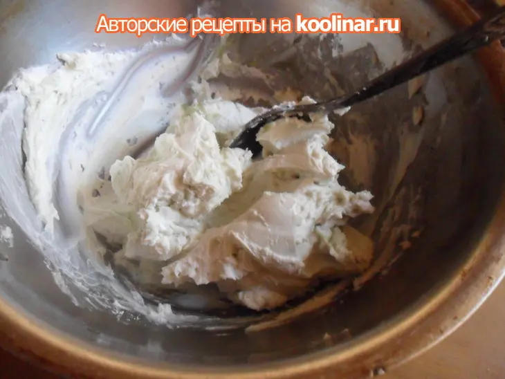 Котлеты из лосося с кремом васаби и салатом из огурцов: шаг 9