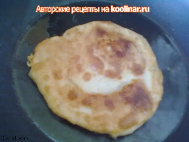 Хрустящие лепешки "по спирали" с сыром...универсальный и простой рецепт))): шаг 14