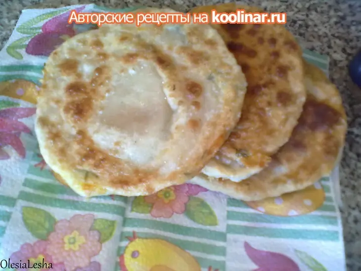Хрустящие лепешки "по спирали" с сыром...универсальный и простой рецепт))): шаг 15