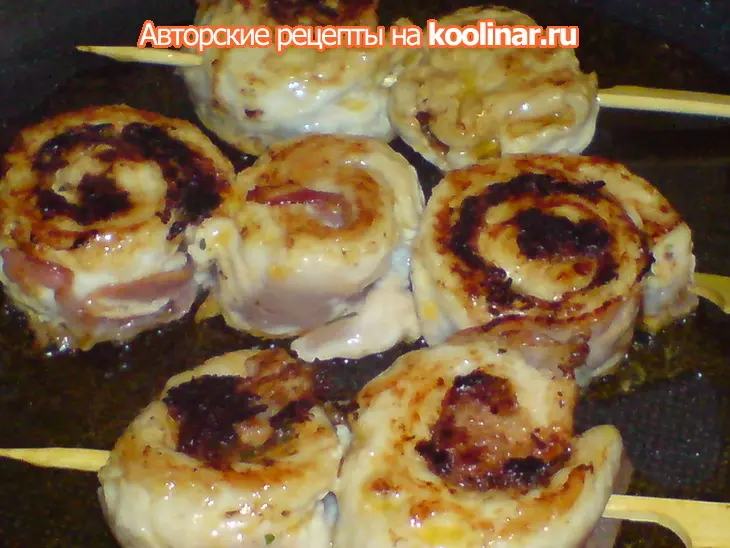 Шашлычки-рулетики из мяса индейки: шаг 8