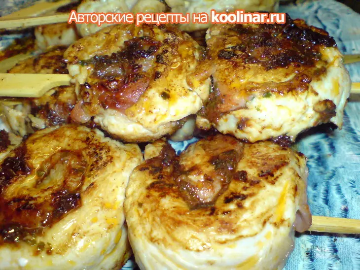 Шашлычки-рулетики из мяса индейки: шаг 9