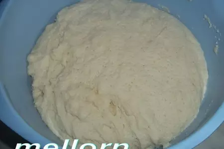 Лепешки из манки с брынзой: шаг 2