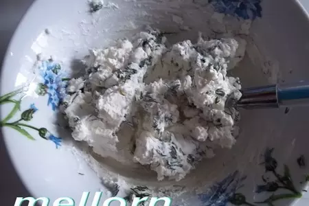 Лепешки из манки с брынзой: шаг 3