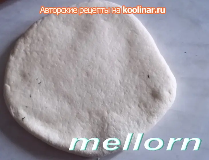 Лепешки из манки с брынзой: шаг 5