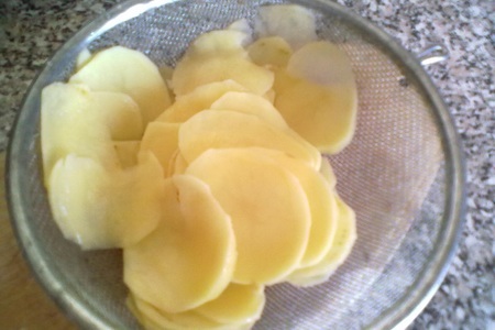 Картофельные чипсы за 10 минут: шаг 3