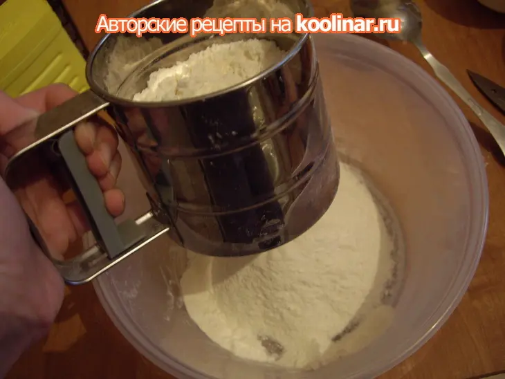 Торт "губка боб квадратные штаны": шаг 13