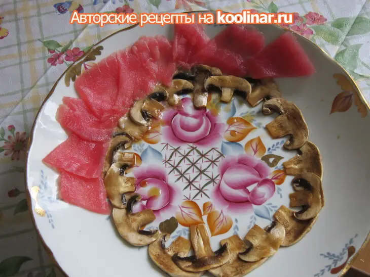 Сашими магуро салат: шаг 4