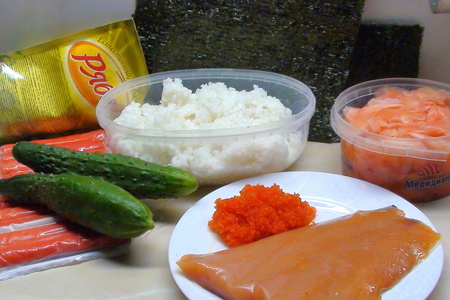 «роллы» калифорния, для тех, кто не умеет их «крутить». салат с рисом и рыбой.: шаг 1