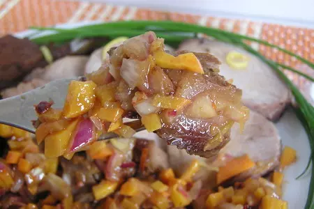 Пикантная острая  свинина с манговой сальсой «карнавал вкуса».: шаг 5