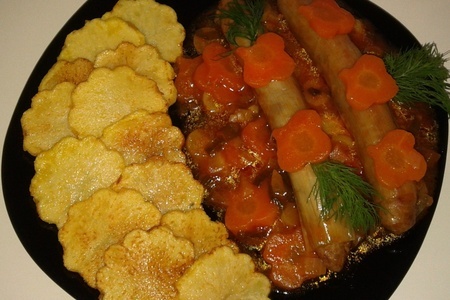 Колбаски в луке-порее с соусом из овощей и картофелем фри: шаг 13