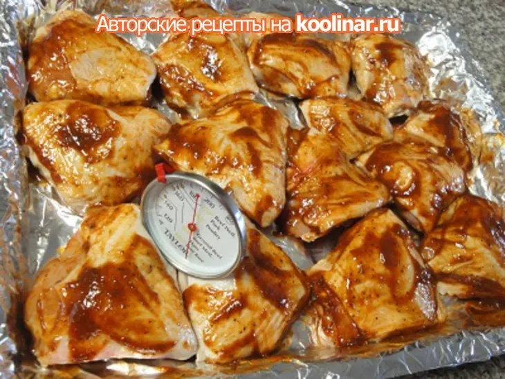 Куриные бёдрышки под соусом в духовке: шаг 6