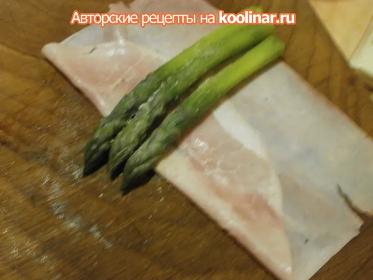 Спаржа, запечённая в духовке, с сыром и ветчиной: шаг 4