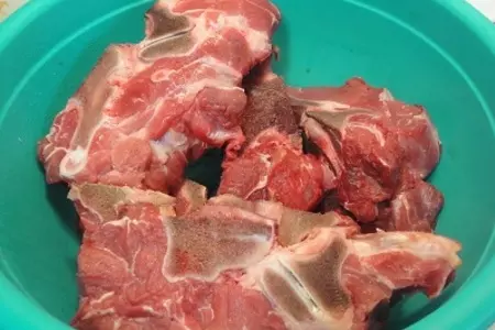 Отварное  мясо: шаг 1
