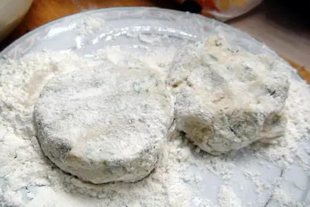 Сочные рыбные котлеты с йогуртом и геркулесом.: шаг 5
