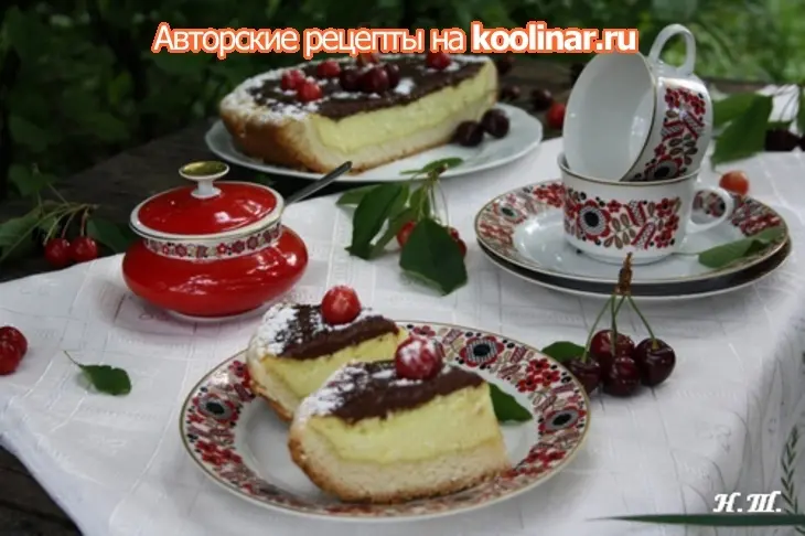 Творожный пирог с шоколадной помадкой и черешней.: шаг 2
