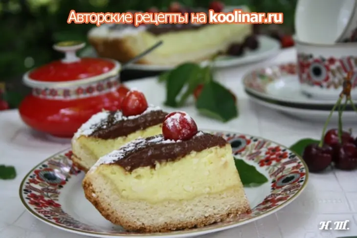 Творожный пирог с шоколадной помадкой и черешней.: шаг 3