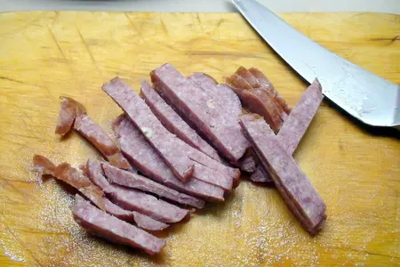 Пирог с курицей на слоёном тесте, со словами благодарности хорошему человеку.: шаг 2