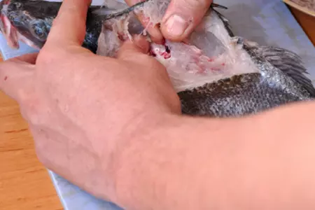 Сибас с творожно-сливочным соусом и овощами: шаг 3