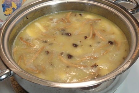 Крем суп с мясом королевского краба,придворными гребешками и грибами пиоппини: шаг 4