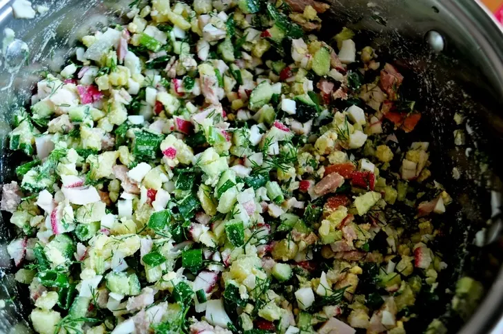 Окрошка сборная мясная в ледяной чаше: шаг 7
