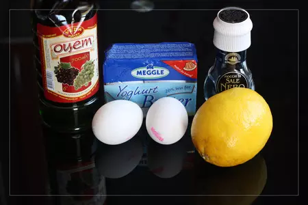 Завтрак для особого случая- яйца бенедикт с лососем: шаг 3