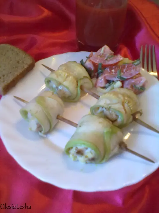 Кабачковые рулетики))): шаг 12