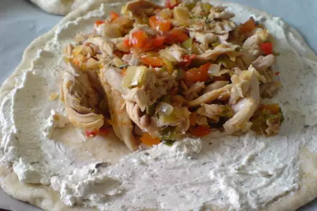 Провинциальный  порционный пирог с курицей и овощами: шаг 5