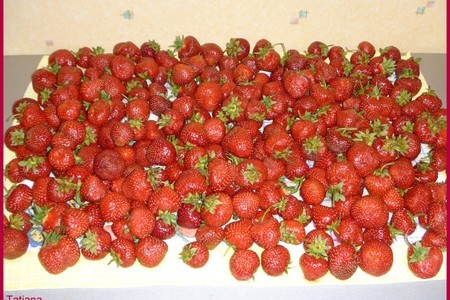 Варенье из клубники и другие плодово-ягодные заготовки: шаг 3