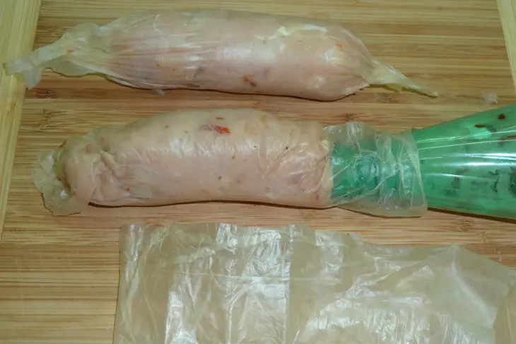 Хот-дог с домашней булочкой и куриной колбаской: шаг 6