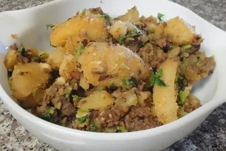 Картофель с мясом: шаг 7