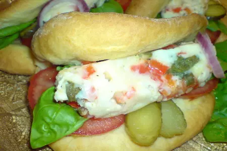 Parker house buns/булочки с  почти "горячей  собакой"!(фм "да! да! мой любимый хот-дог!"): шаг 8