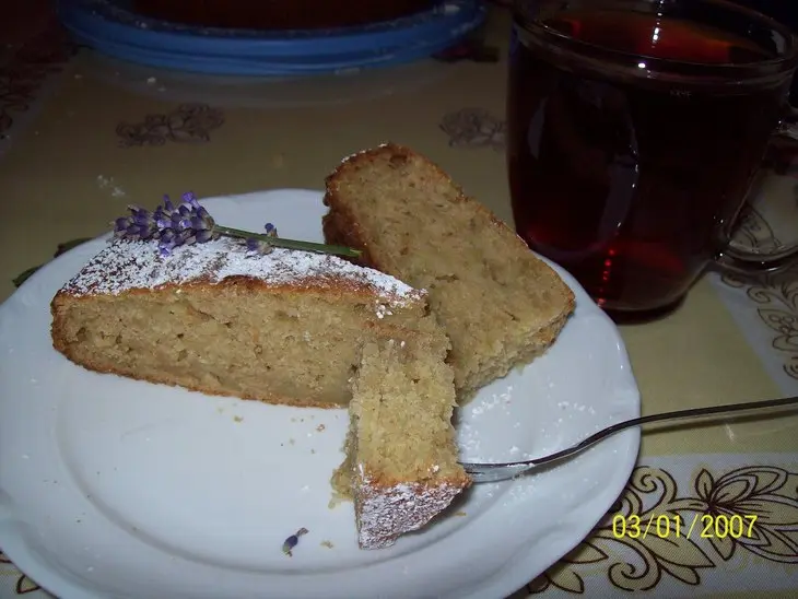 Кабачковый кекс с орехами.: шаг 8