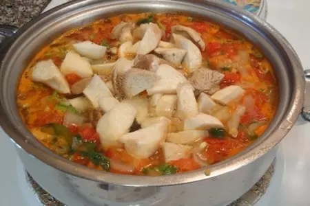 Остро-кислый суп tom yam: шаг 4