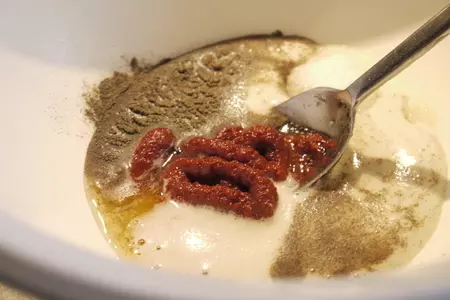 Запеченное мясо в медово-пивном маринаде: шаг 1