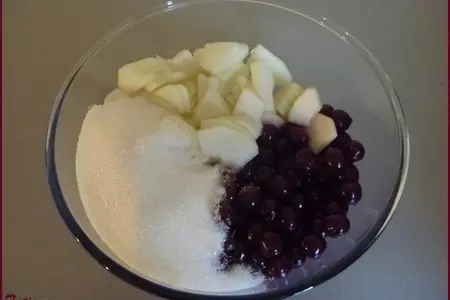 Варенье из вишни с дыней + вишня сушеная: шаг 2