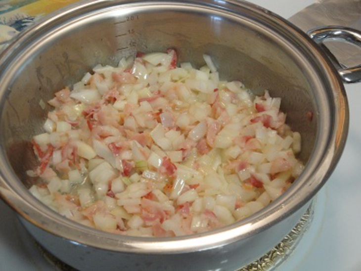Кремовый суп с хвостами омаров и гребешками: шаг 4