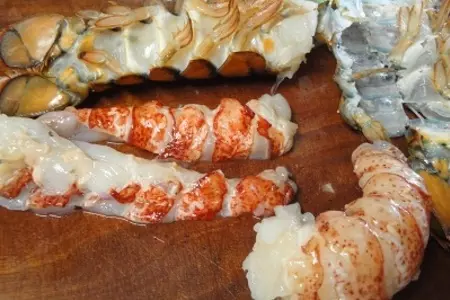 Кремовый суп с хвостами омаров и гребешками: шаг 6