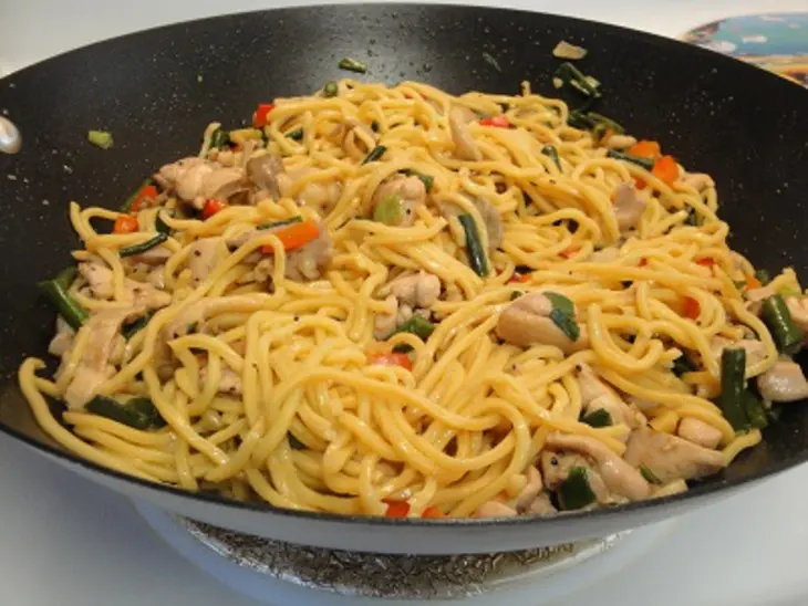 Китайская лапша с курицей: шаг 7