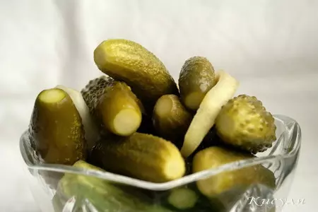 Огурцы с яблоками (маринованные и малосольные): шаг 4