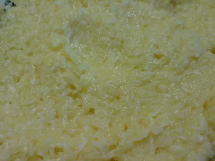 Лимонные витые булочки с кокосовой начинкой: шаг 3
