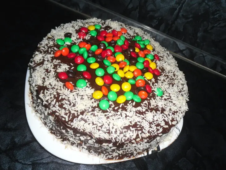 Торт "m&amp;m's" (шоколадный шифоновый бисквит): шаг 12