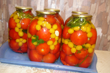 Консервированные помидоры с желтой алычей(ткемали), без уксуса.: шаг 2