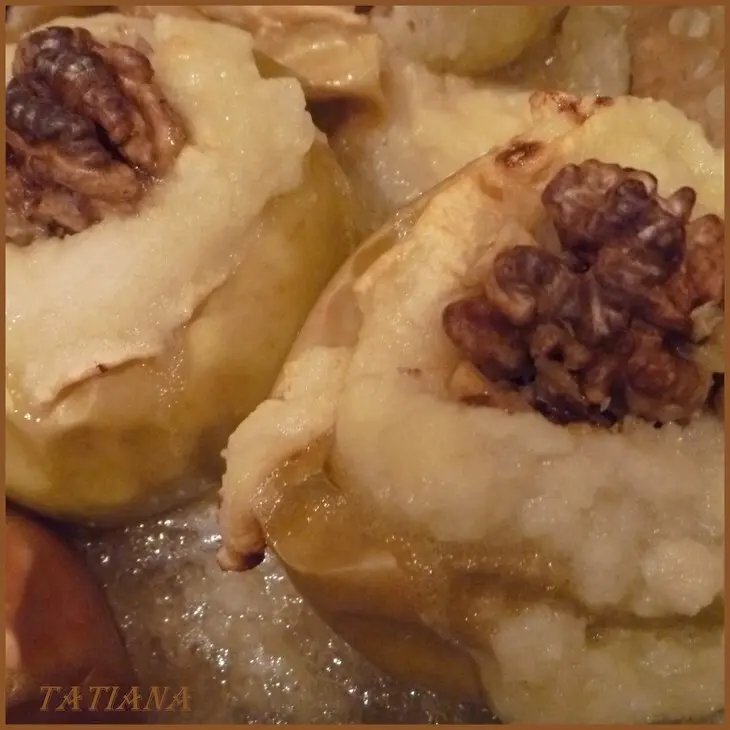 Яблоки печёные с мёдом и грецкими орехами: шаг 4